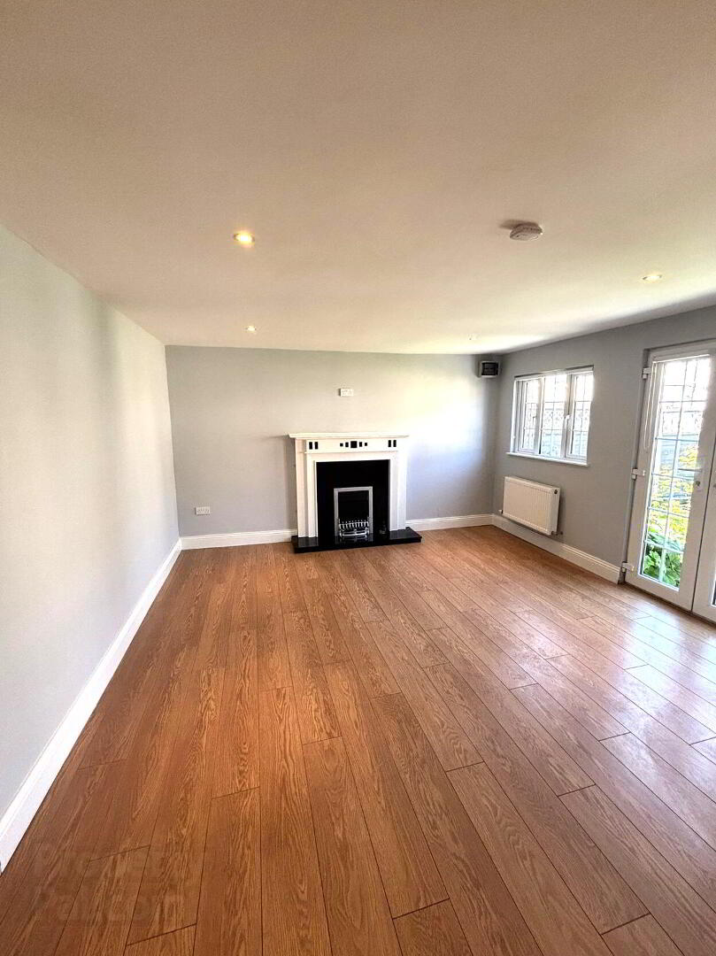 Cappagh Avenue 3 of 12