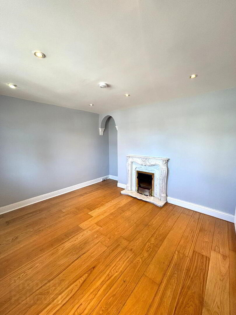 property description image