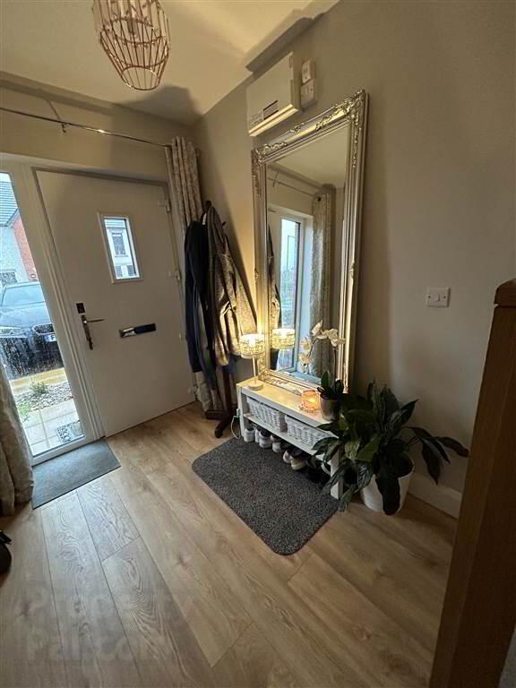 3 Evesham Lane 7 of 14