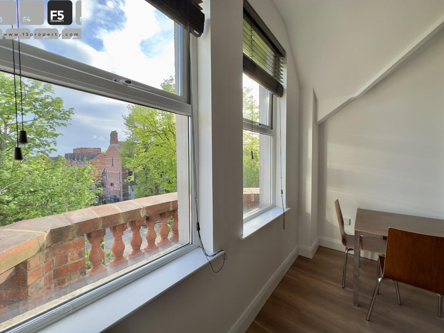 Apt 6, 41 Ulsterville Avenue 3 of 9