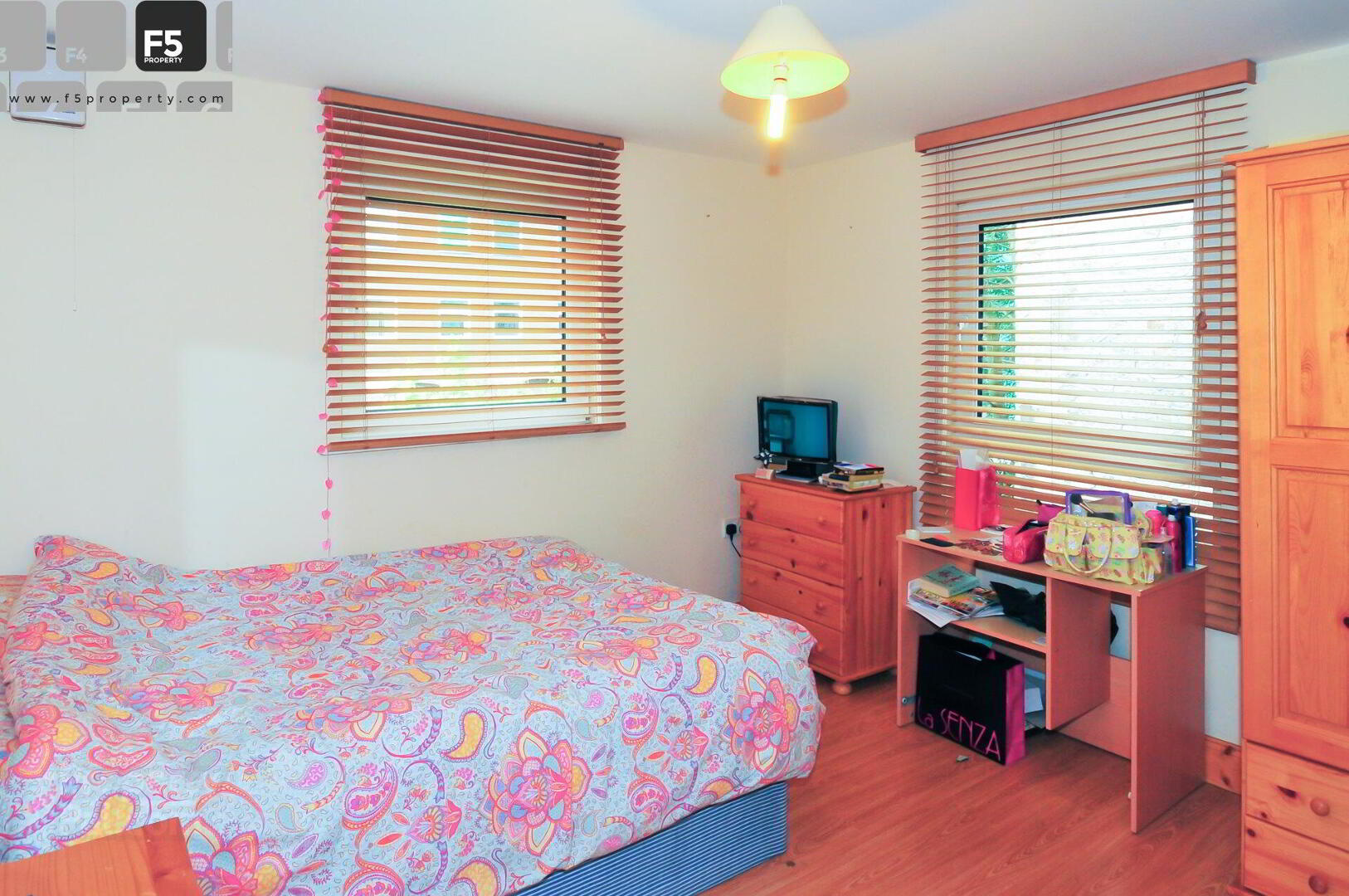 Apt 2 9, Ulsterville Avenue 6 of 7