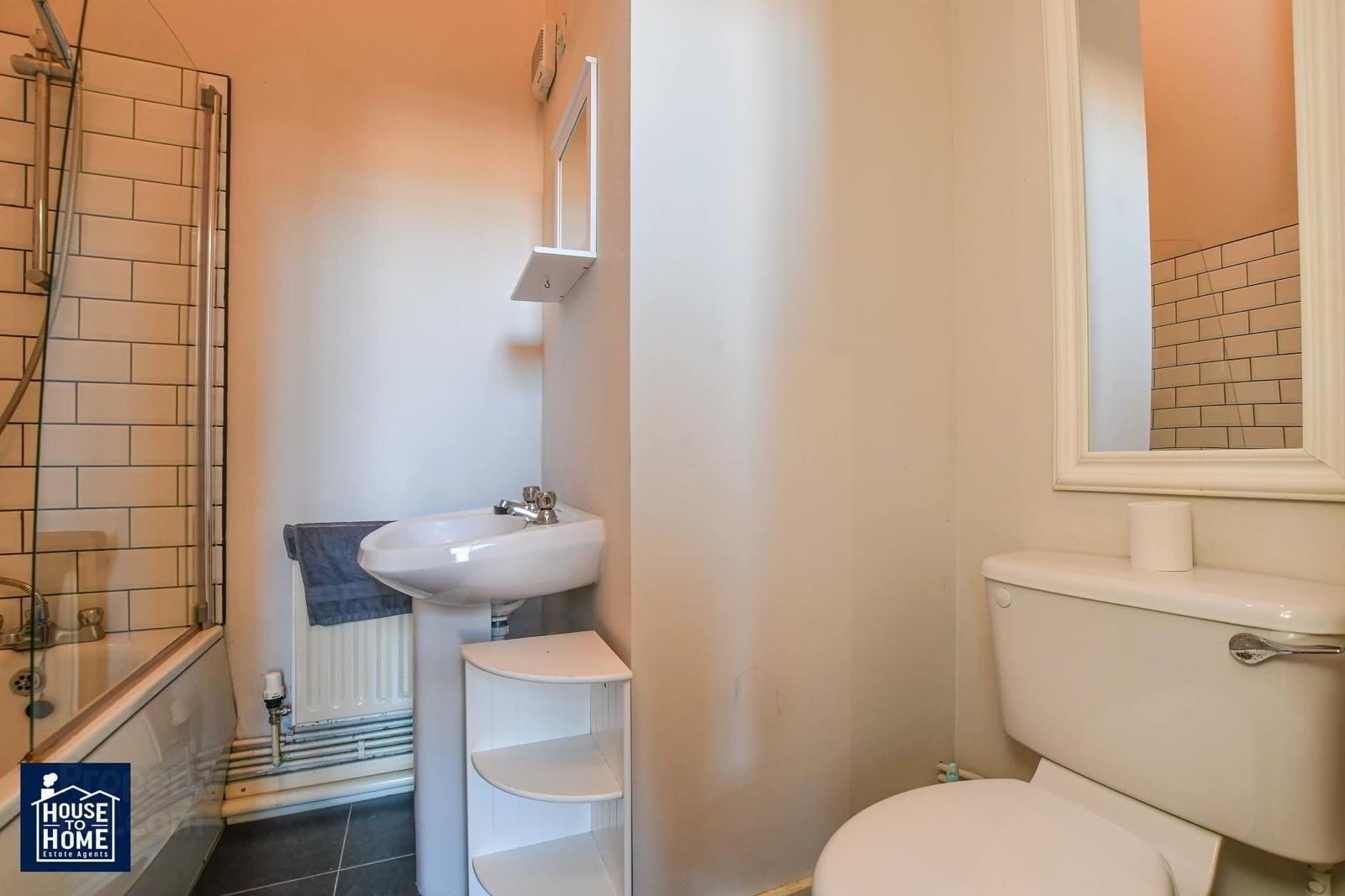 1 Linen Lofts, 22 Flax Street 21 of 32