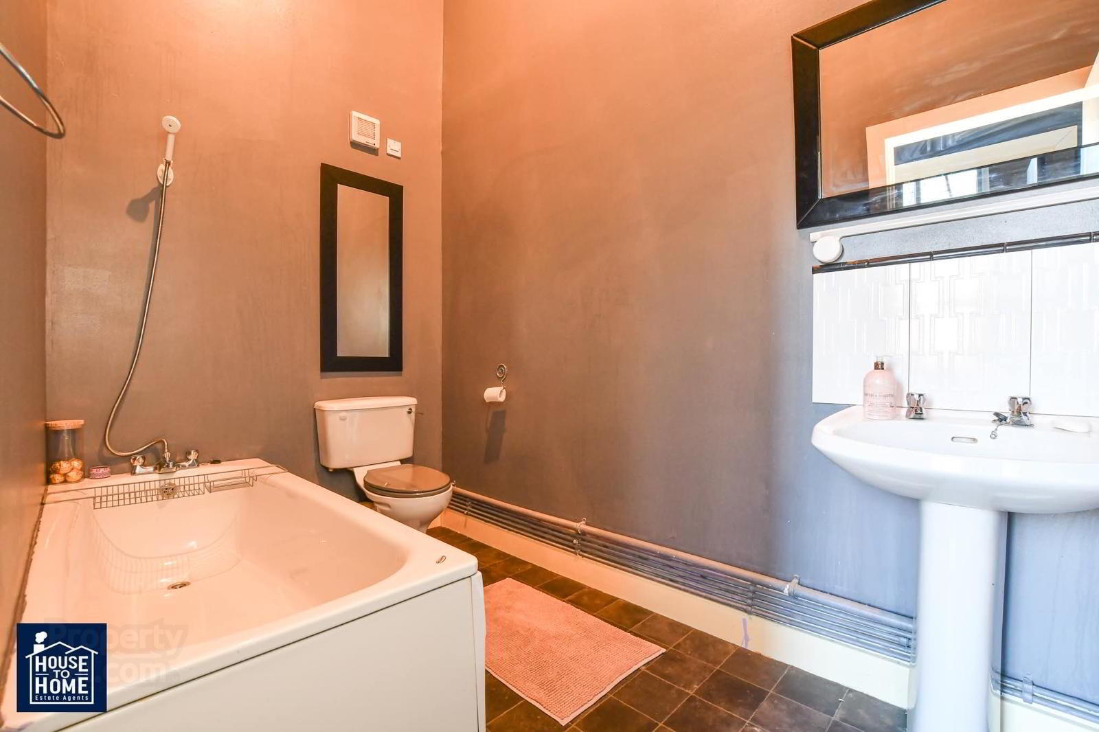 1 Linen Lofts, 22 Flax Street 26 of 32