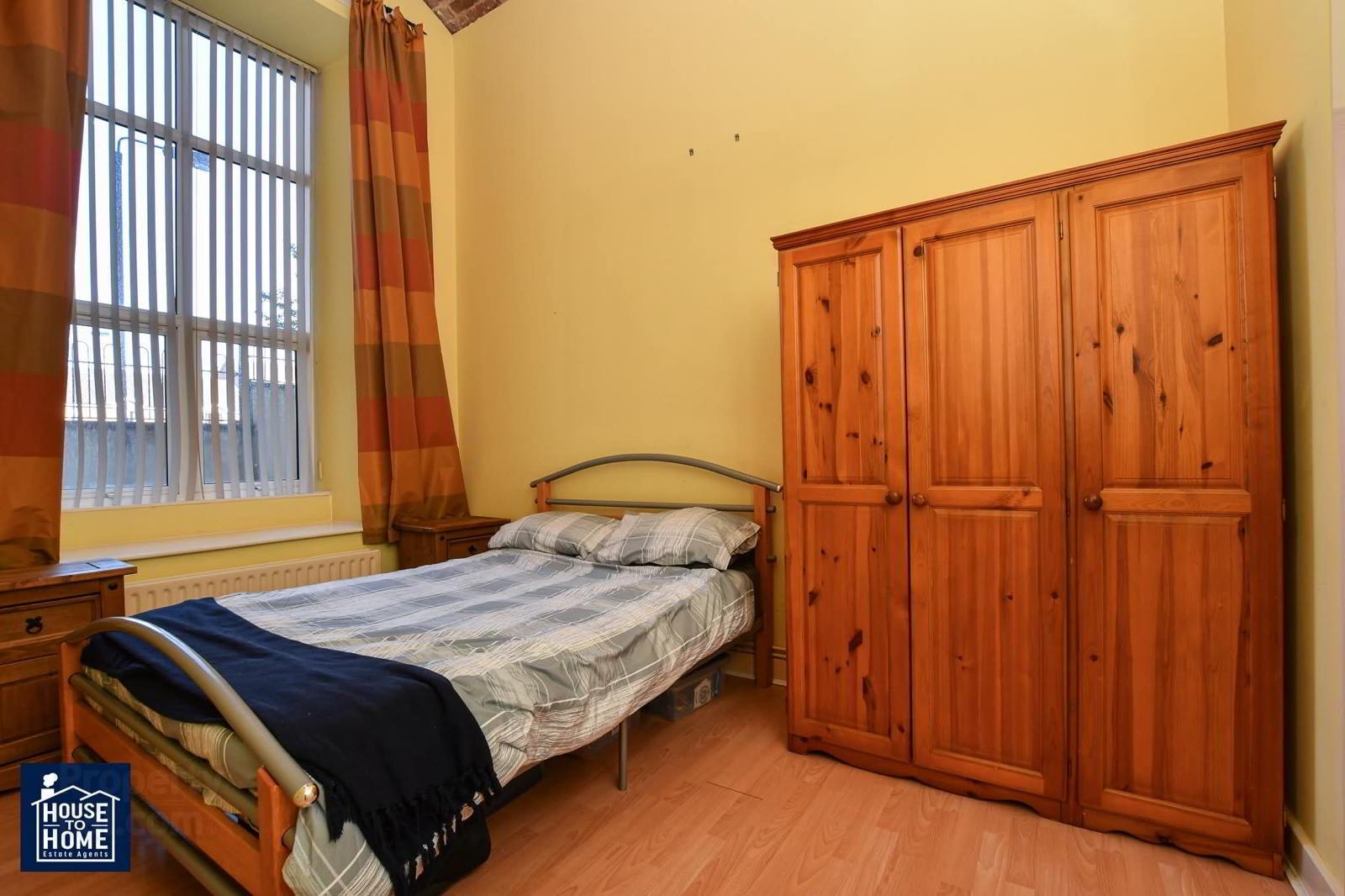 1 Linen Lofts, 22 Flax Street 17 of 32