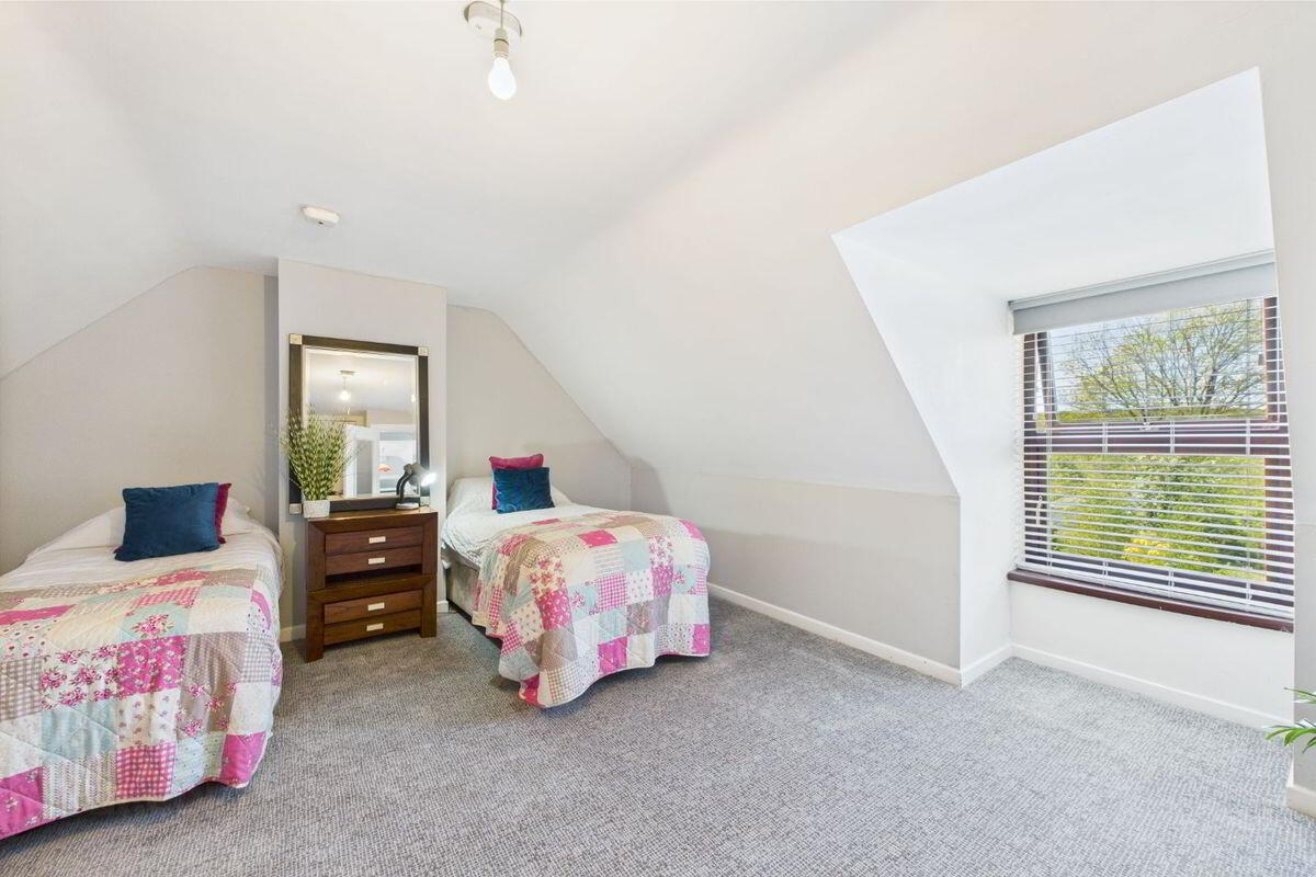 Oak Cottage 23 of 39
