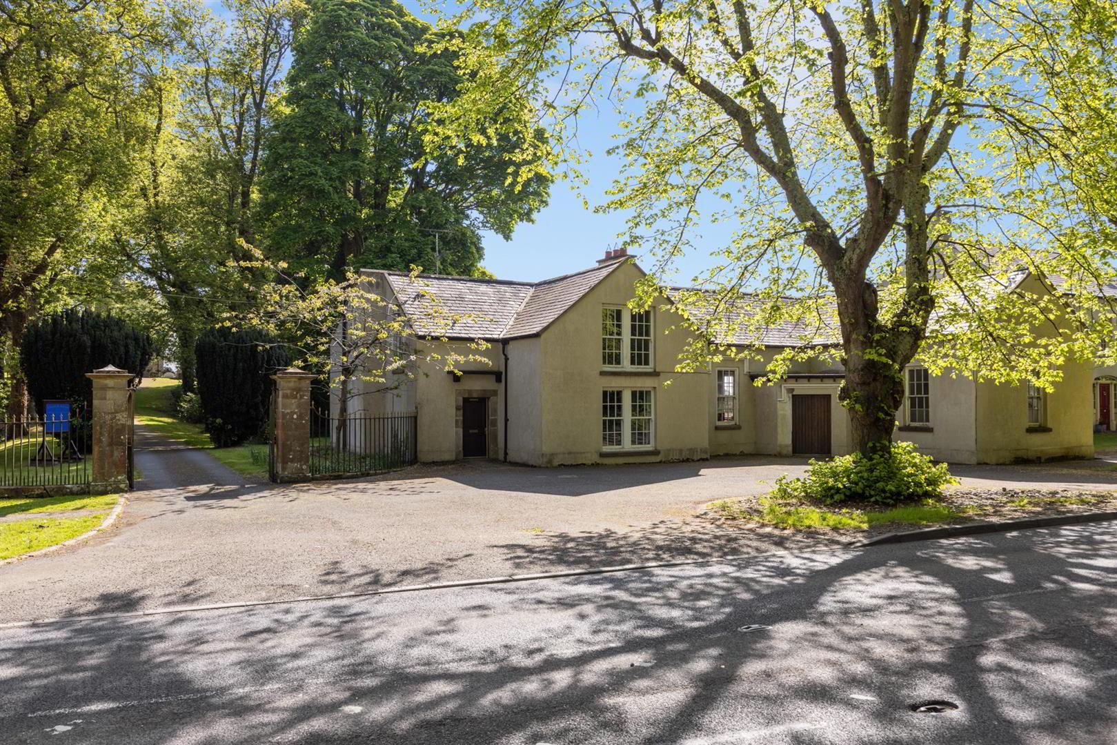 property description image