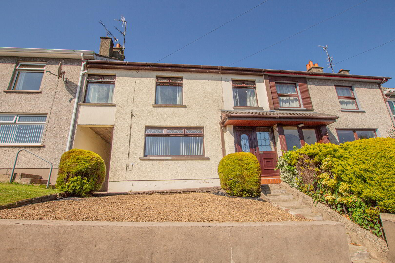 80 Highfield Road 1 of 13