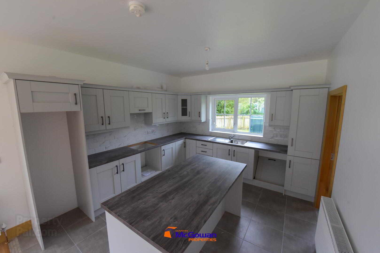 No. 3 Millstone Avenue 11 of 31