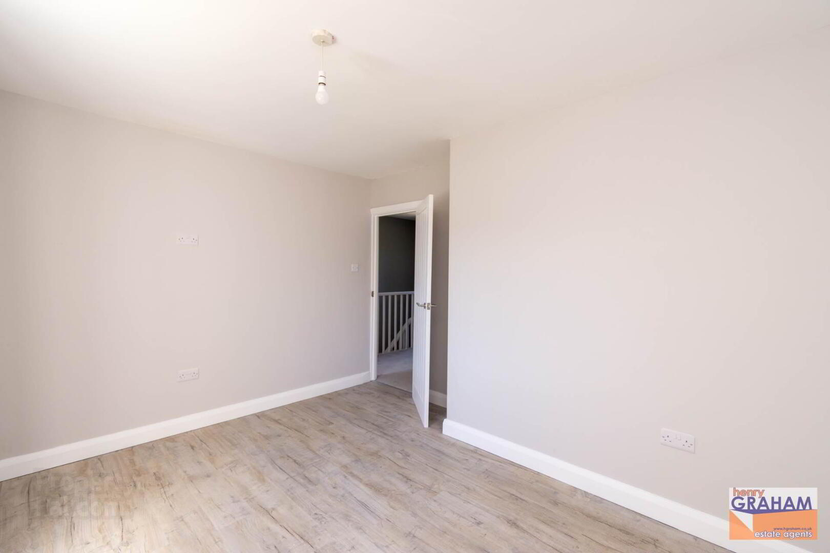 43 Delacherois Avenue 14 of 20