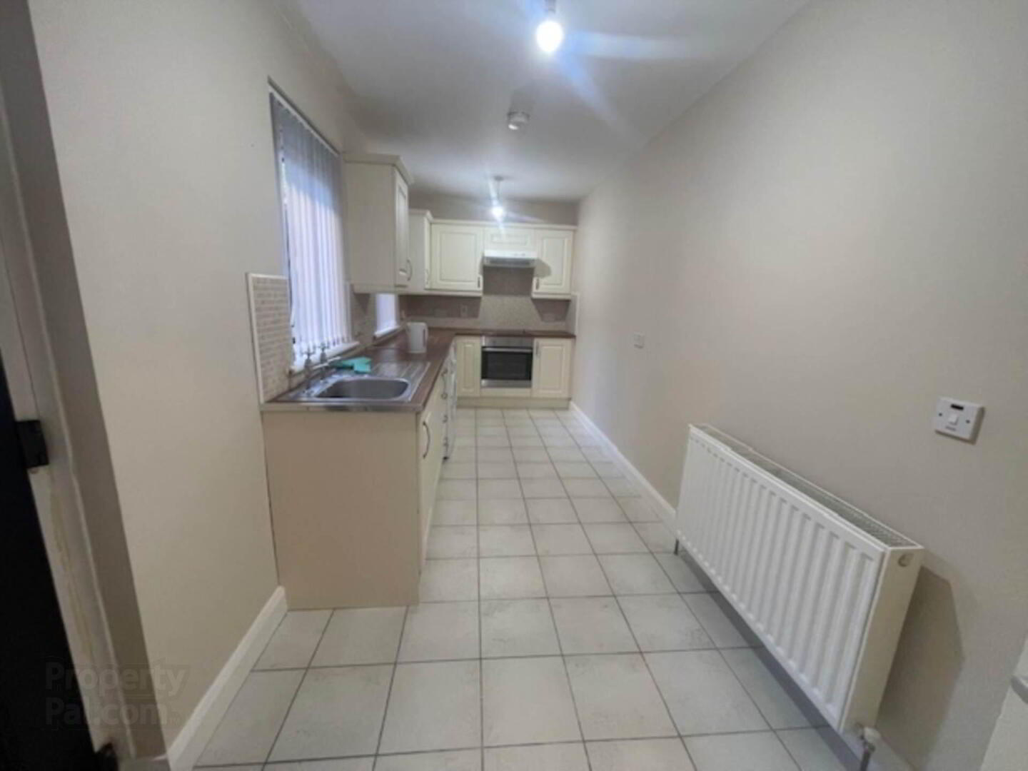 73 Clonavon Avenue 8 of 14