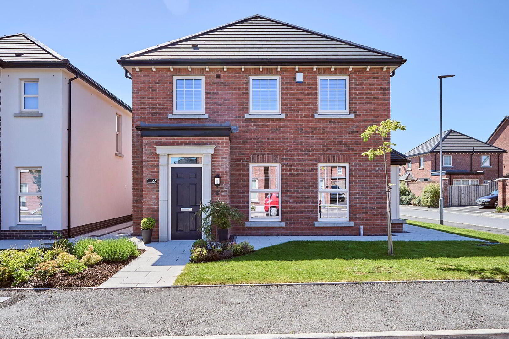 33 Helens Wood Crescent 1 of 25