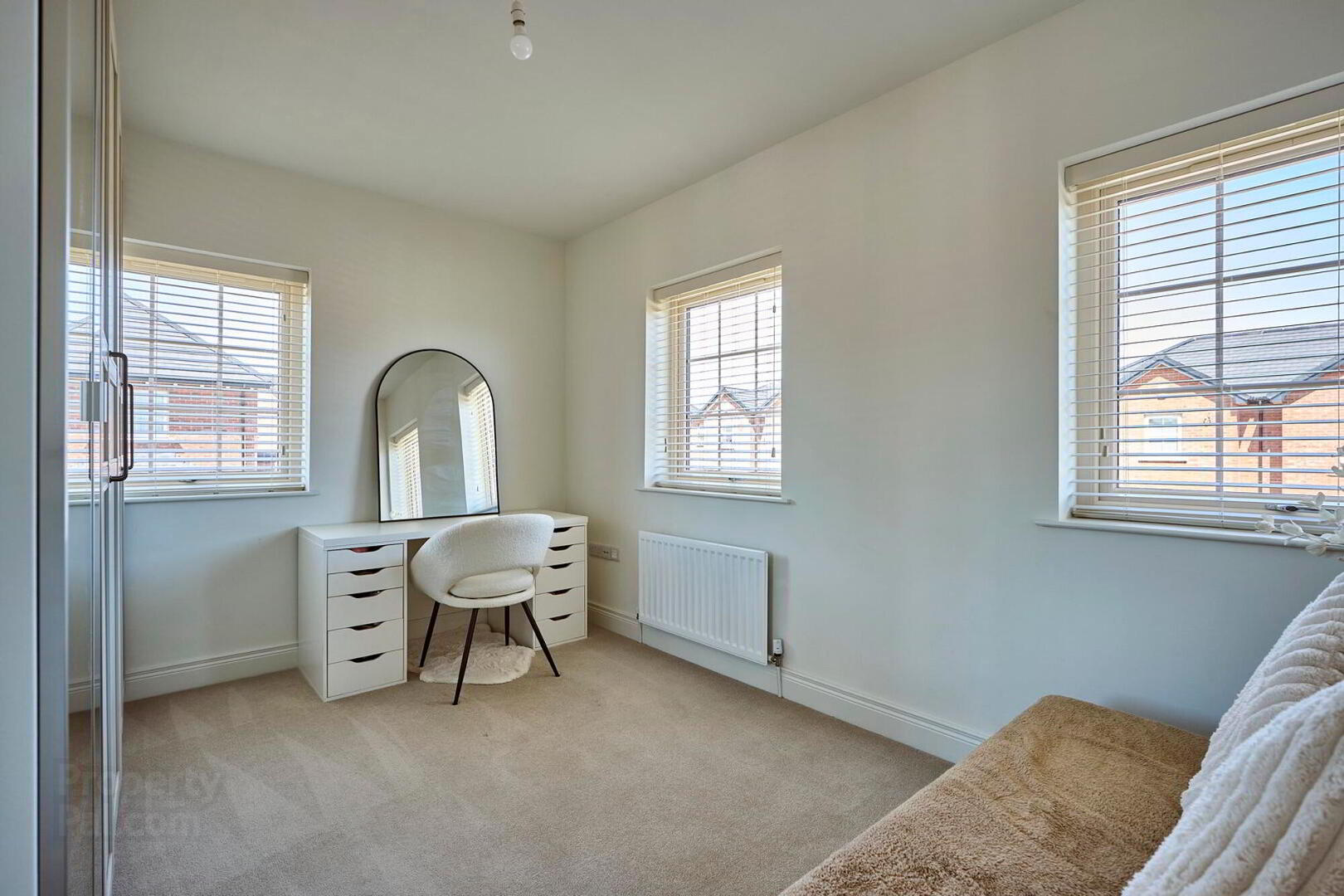 33 Helens Wood Crescent 20 of 25