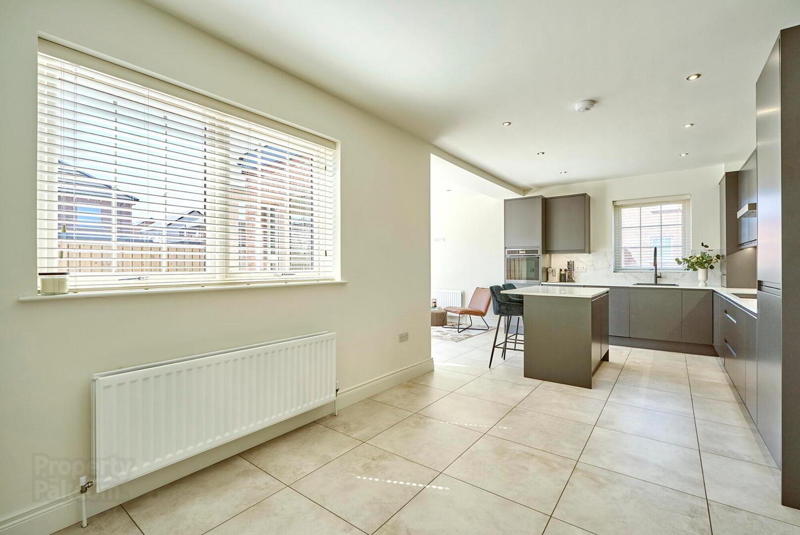 33 Helens Wood Crescent 11 of 25