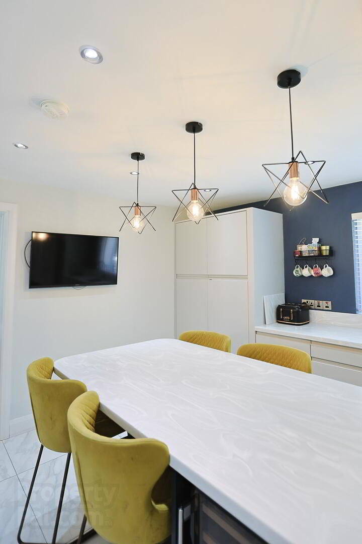 52 Greenisland Road 33 of 133
