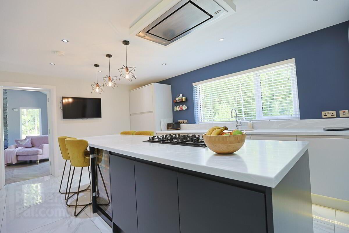 52 Greenisland Road 37 of 133