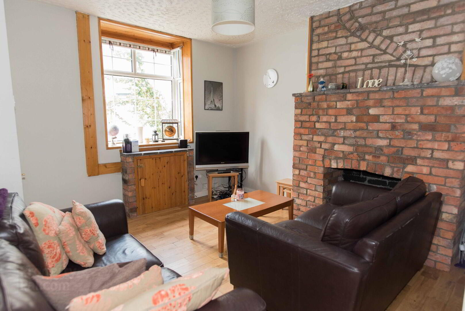 17 Rathcool Street 3 of 10