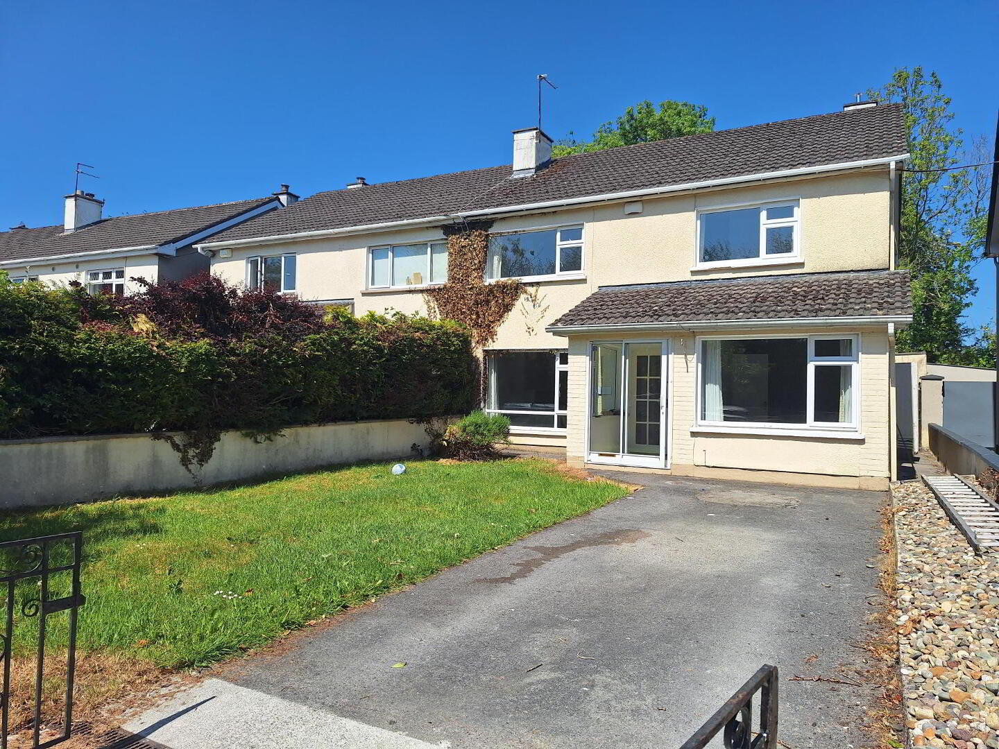 property description image