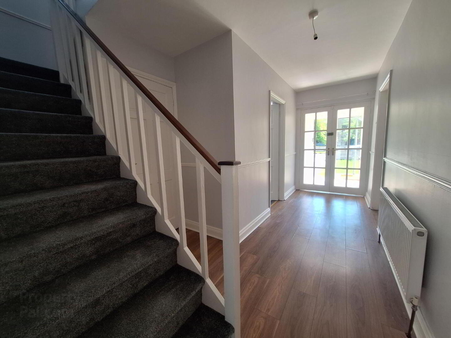 14 Bloomfield Drive 5 of 39