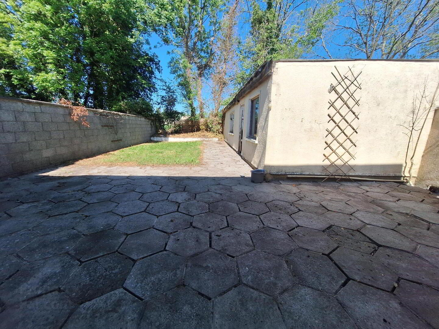 14 Bloomfield Drive 32 of 39