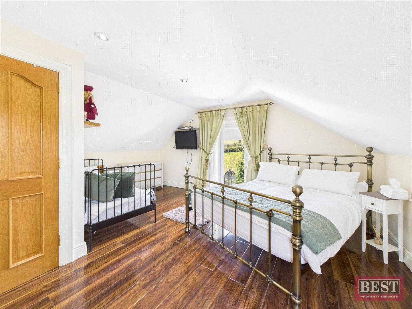 21 Drumalt Road 15 of 31