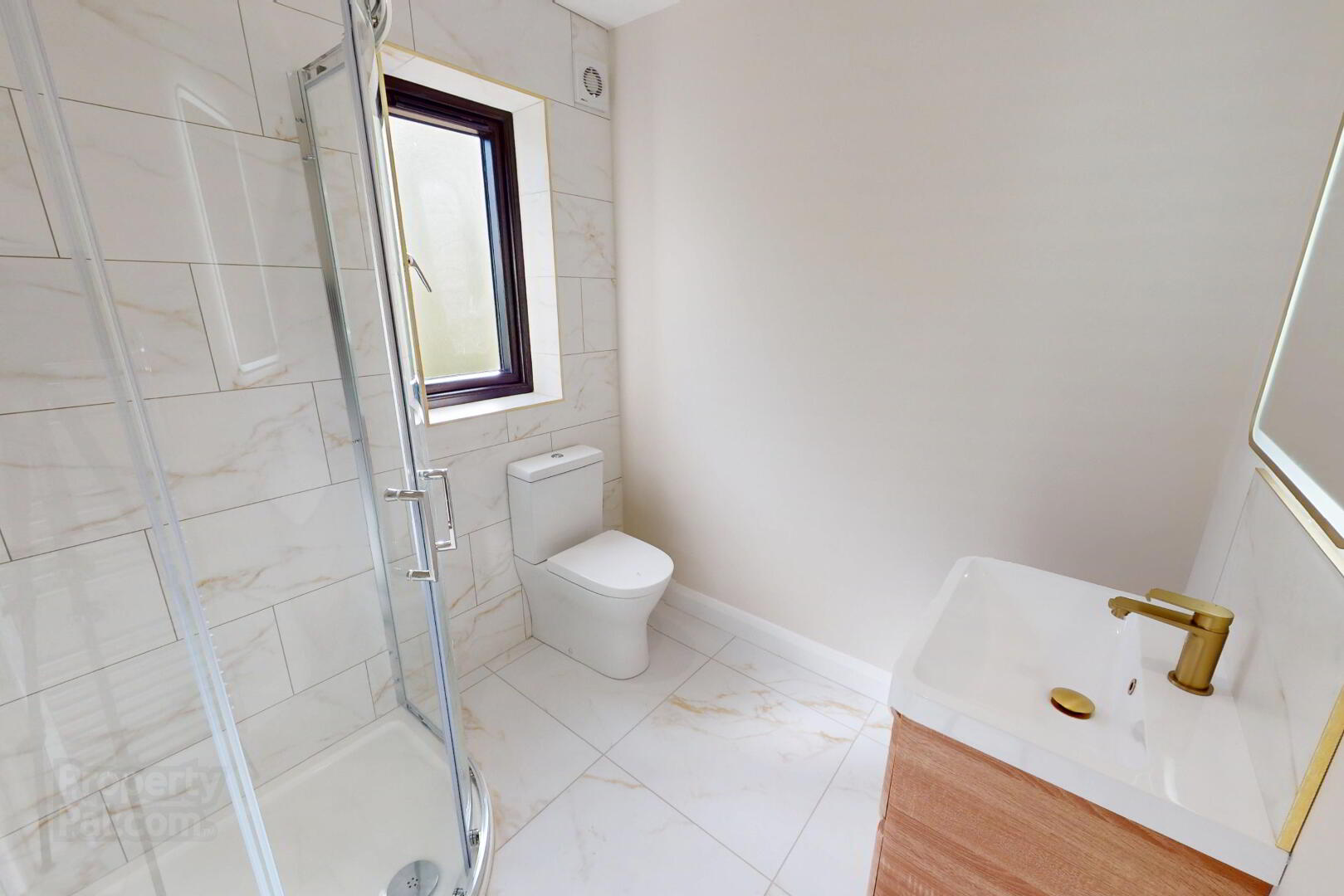 Drumlaghy Court, 3 Marble Arch Road 24 of 34