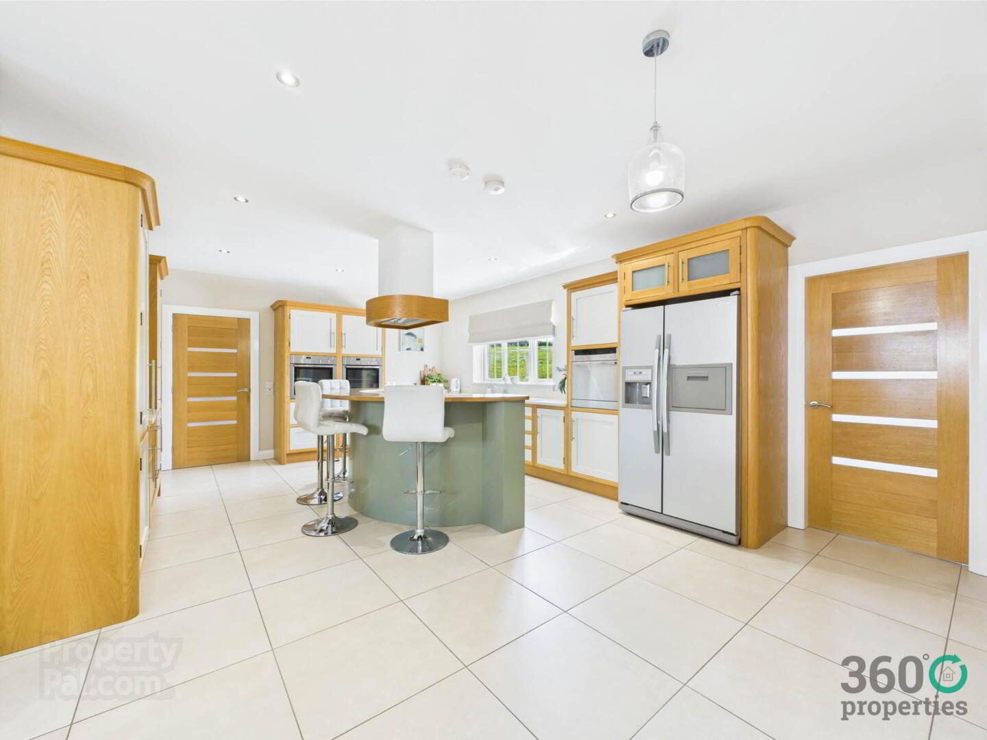 15 Mount Davys Road 7 of 49