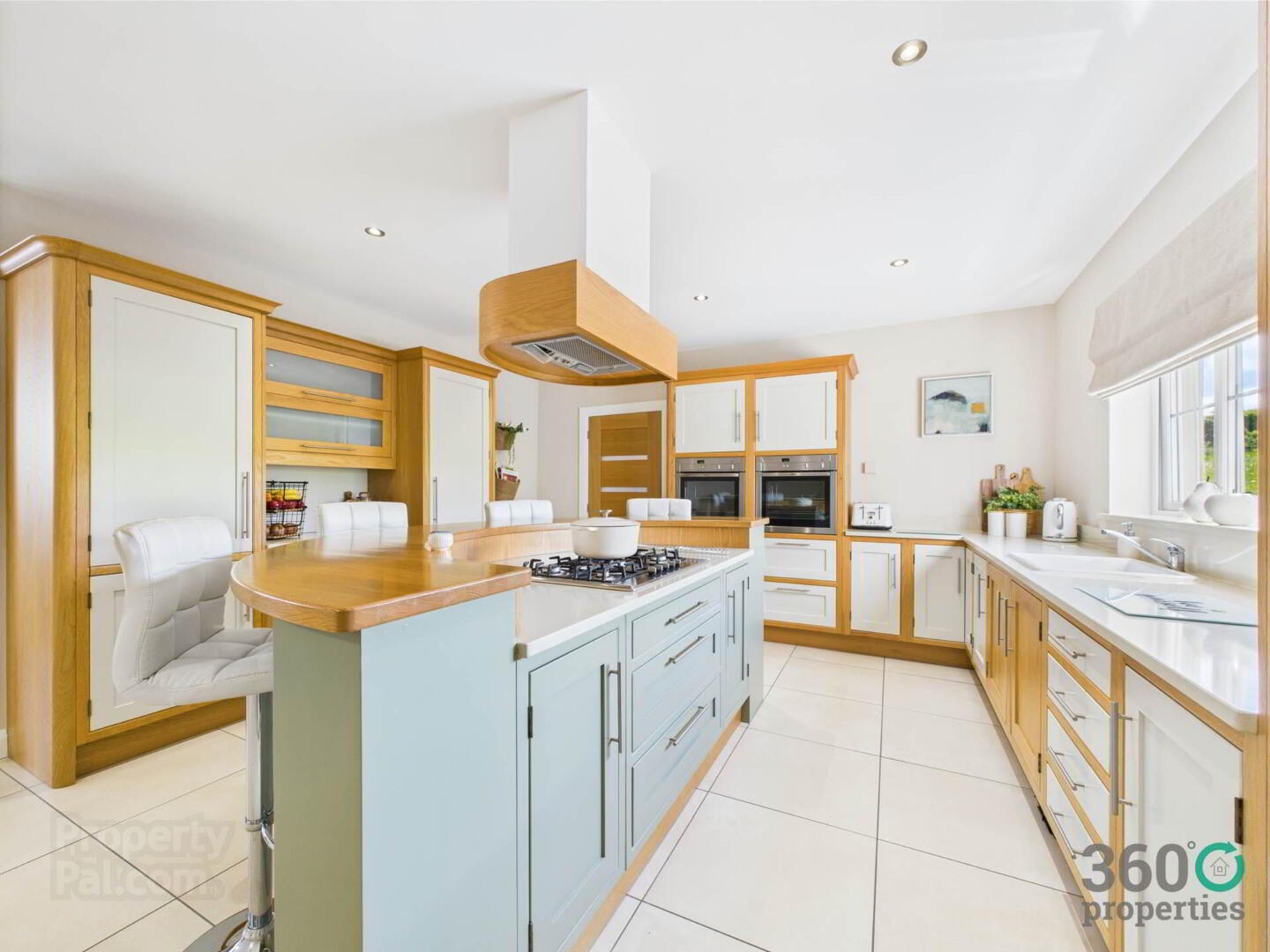 15 Mount Davys Road 8 of 49