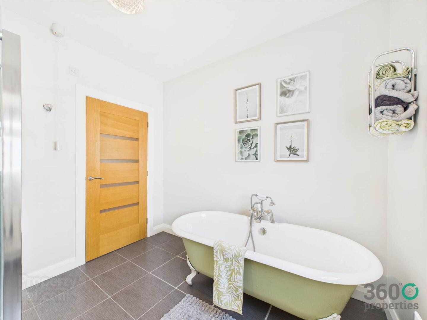 15 Mount Davys Road 34 of 49