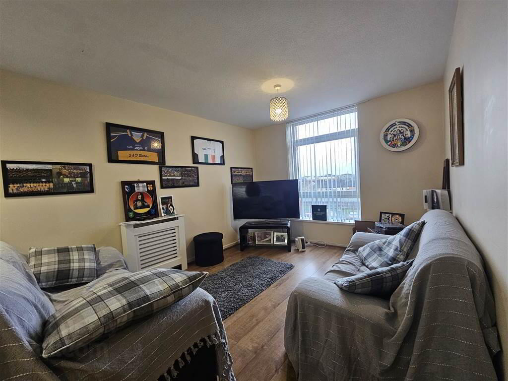 property description image