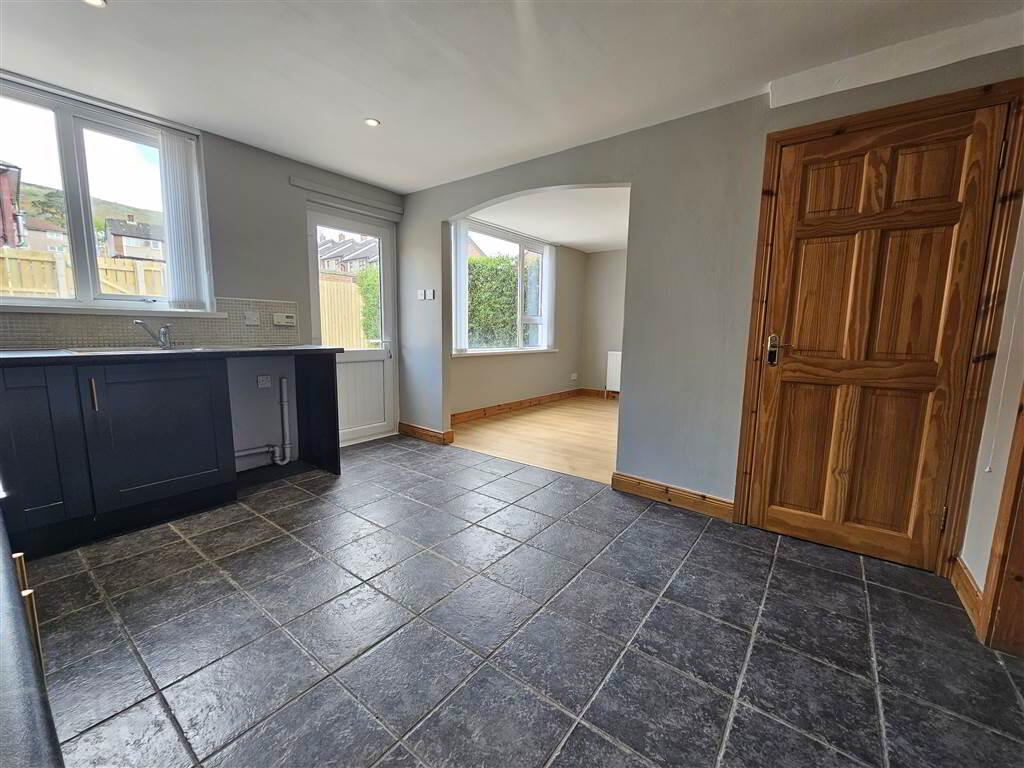45 Corrib Avenue 8 of 23