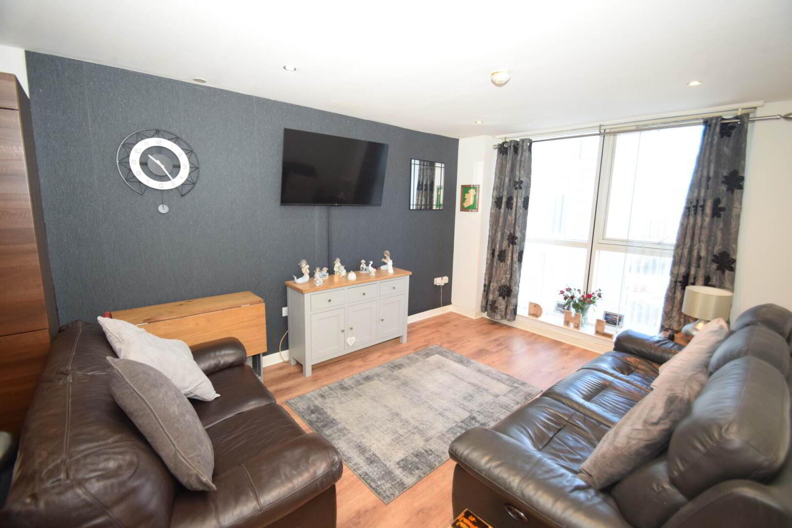 5.02 Obel Tower 7 of 21