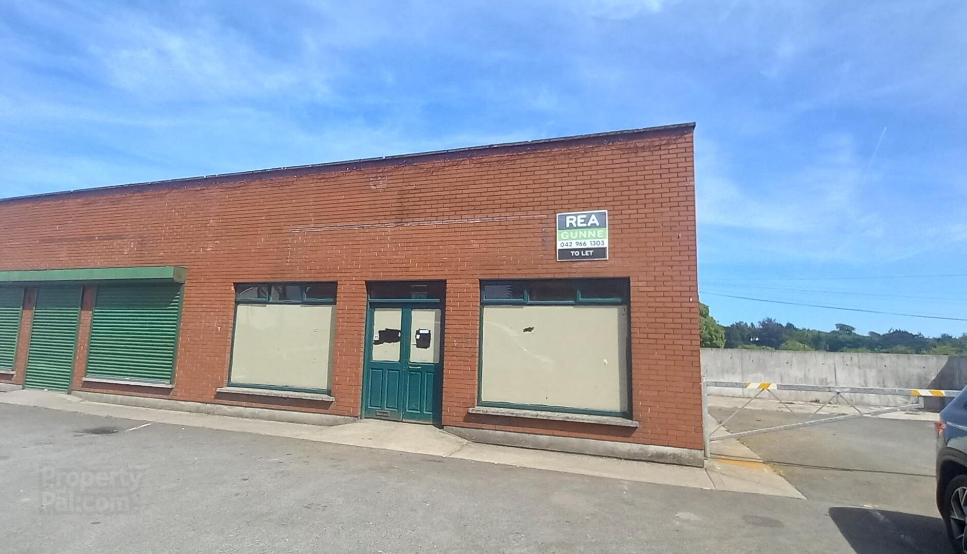 Unit 1and Unit 2, Castleblayney Road 3 of 7