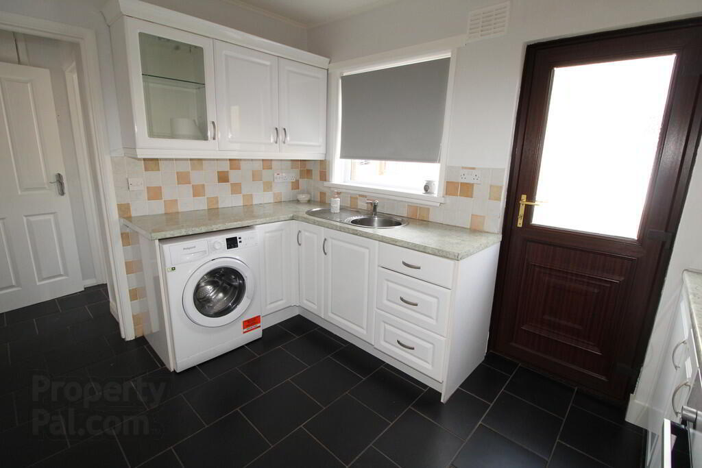150 Skegoneill Avenue 6 of 13