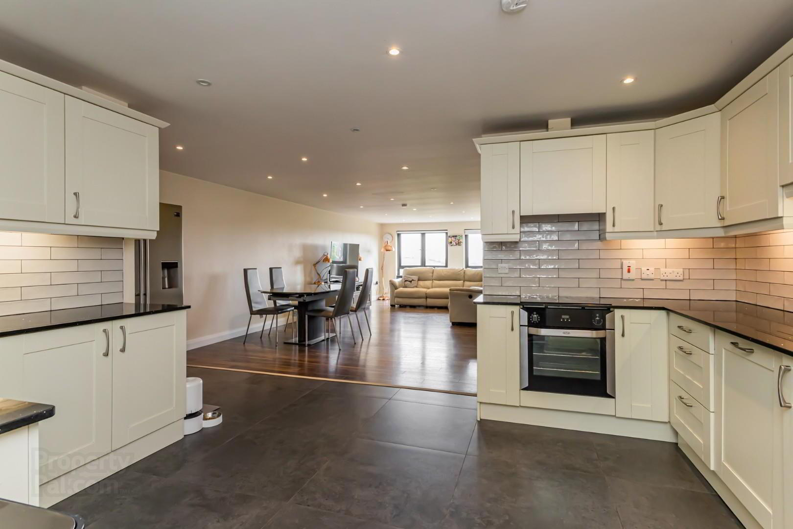 Apt 5, 3 Ambleside 5 of 26