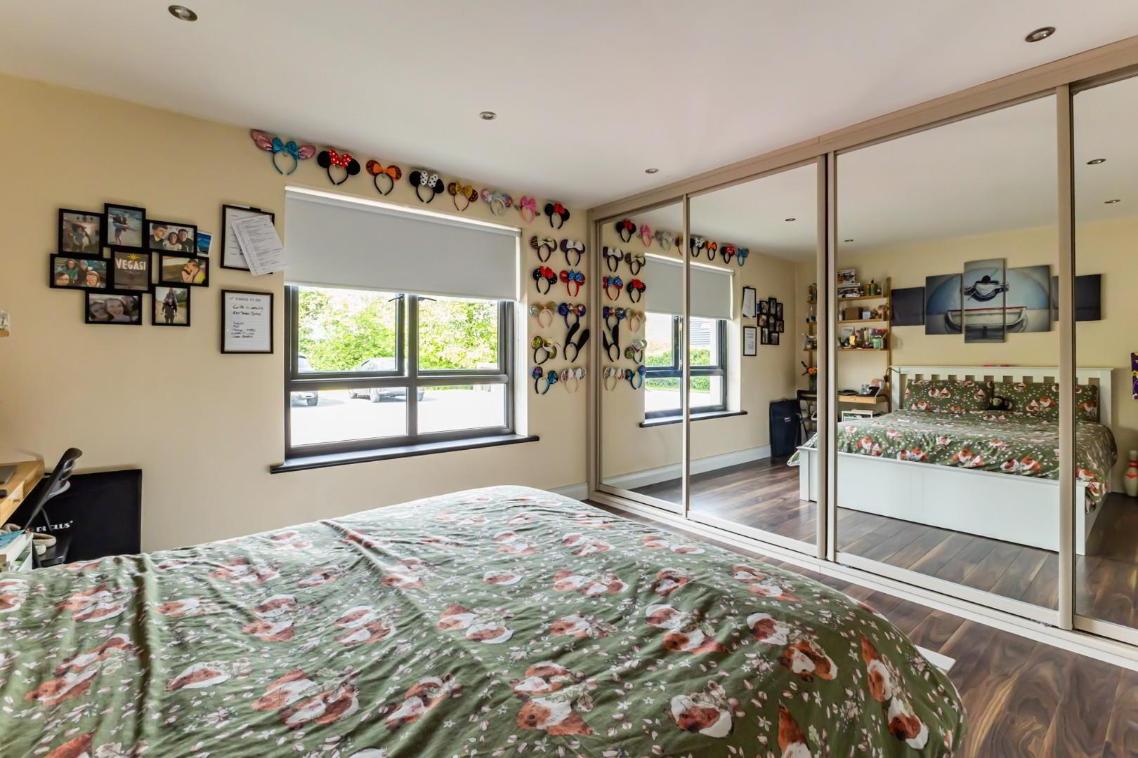 Apt 5, 3 Ambleside 19 of 26
