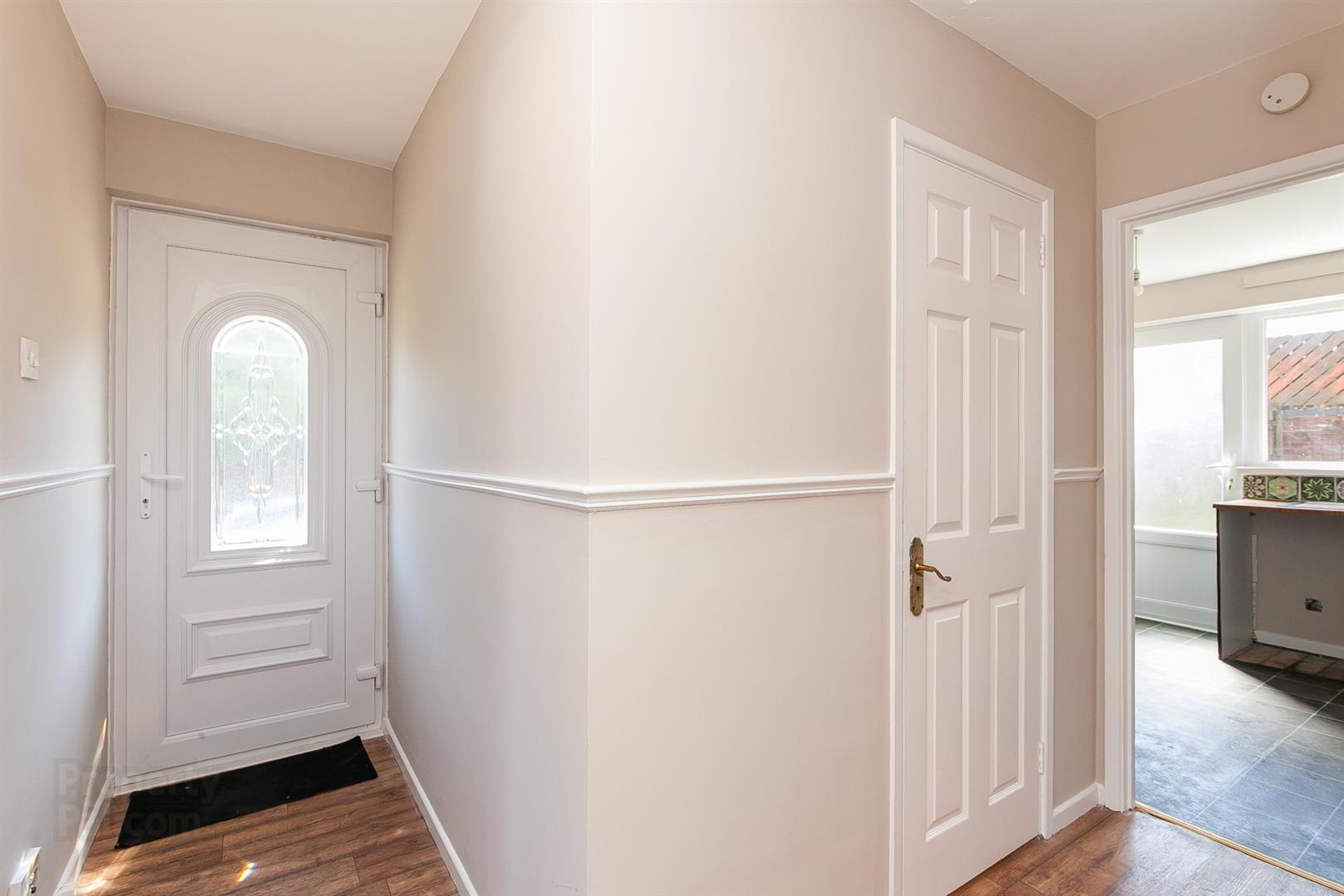 property description image