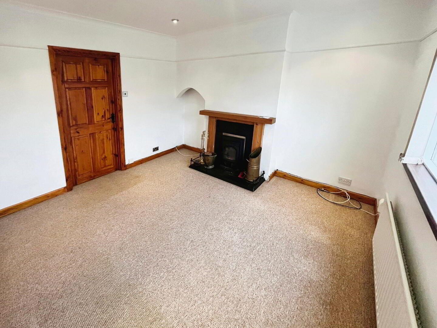 86 Moss Road 3 of 17