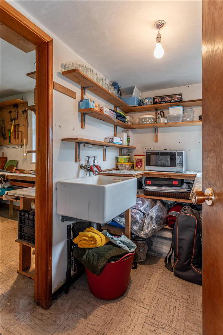 71 Killynure Road West 3 of 24