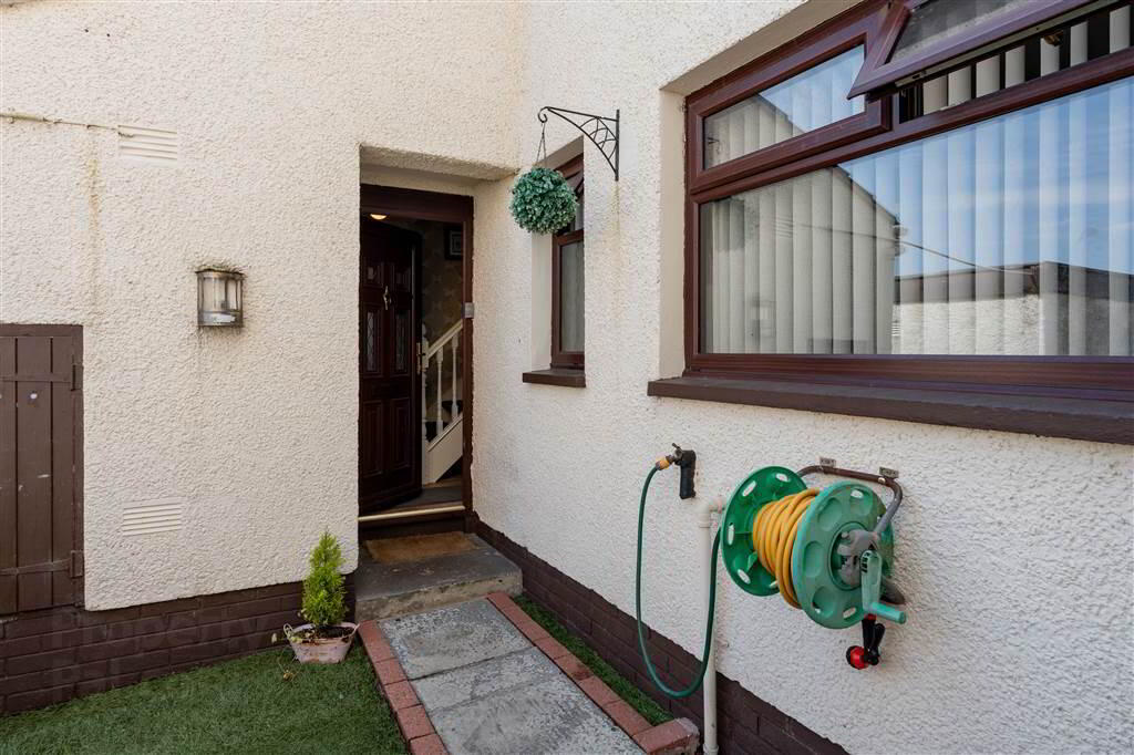 property description image