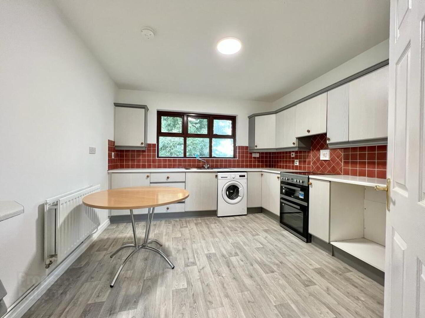 7a Wesleyan Mews 4 of 14