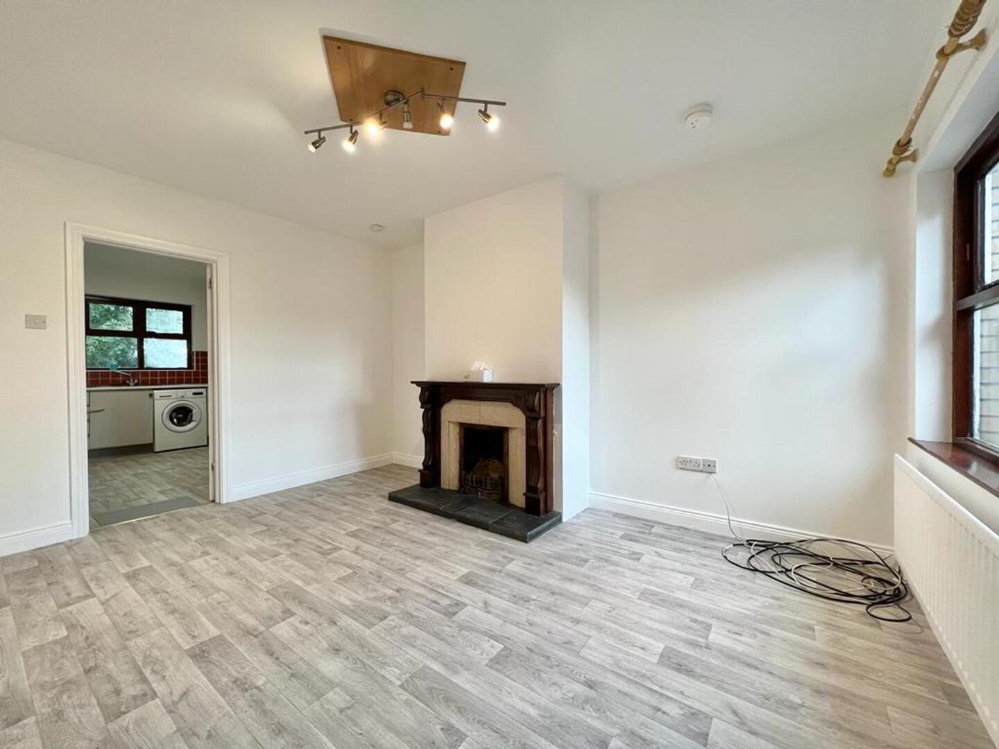 7a Wesleyan Mews 3 of 14