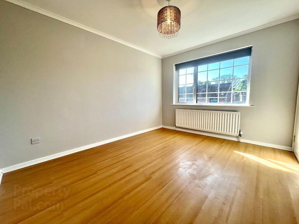 16 Chippendale Court 6 of 10