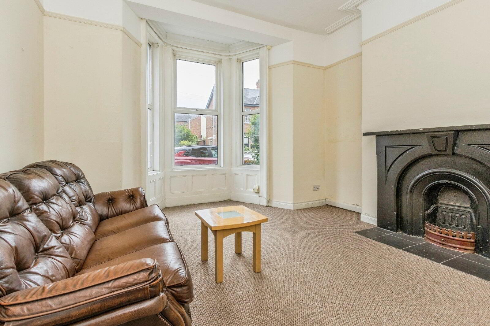 property description image