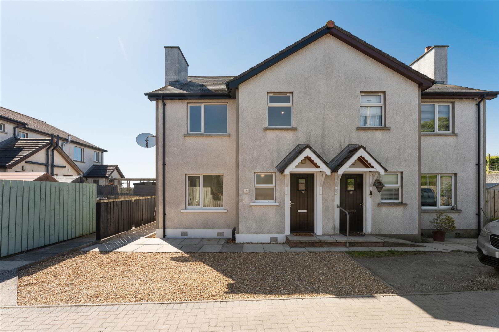 property description image