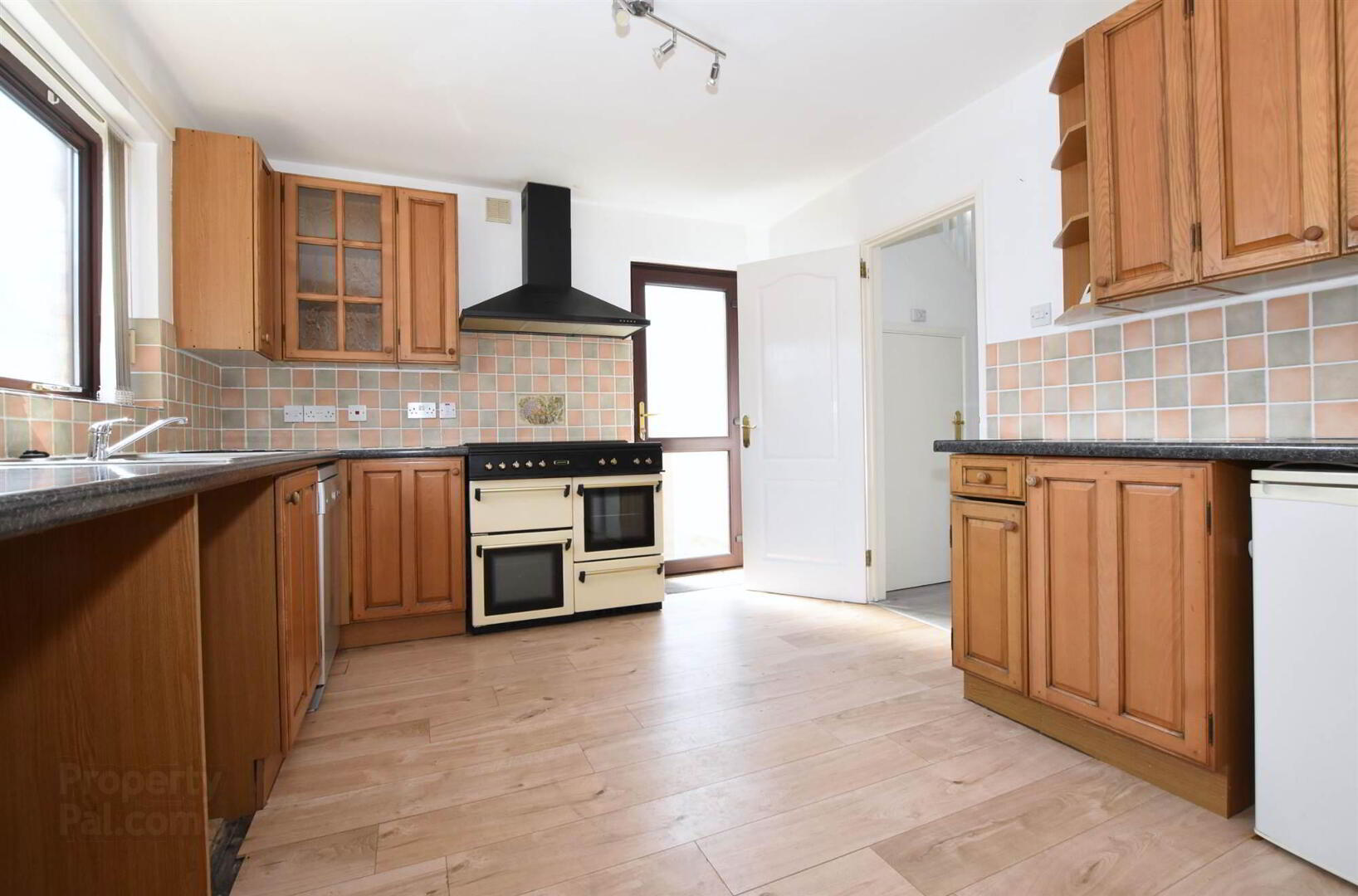 19 Cambourne Mews 7 of 19