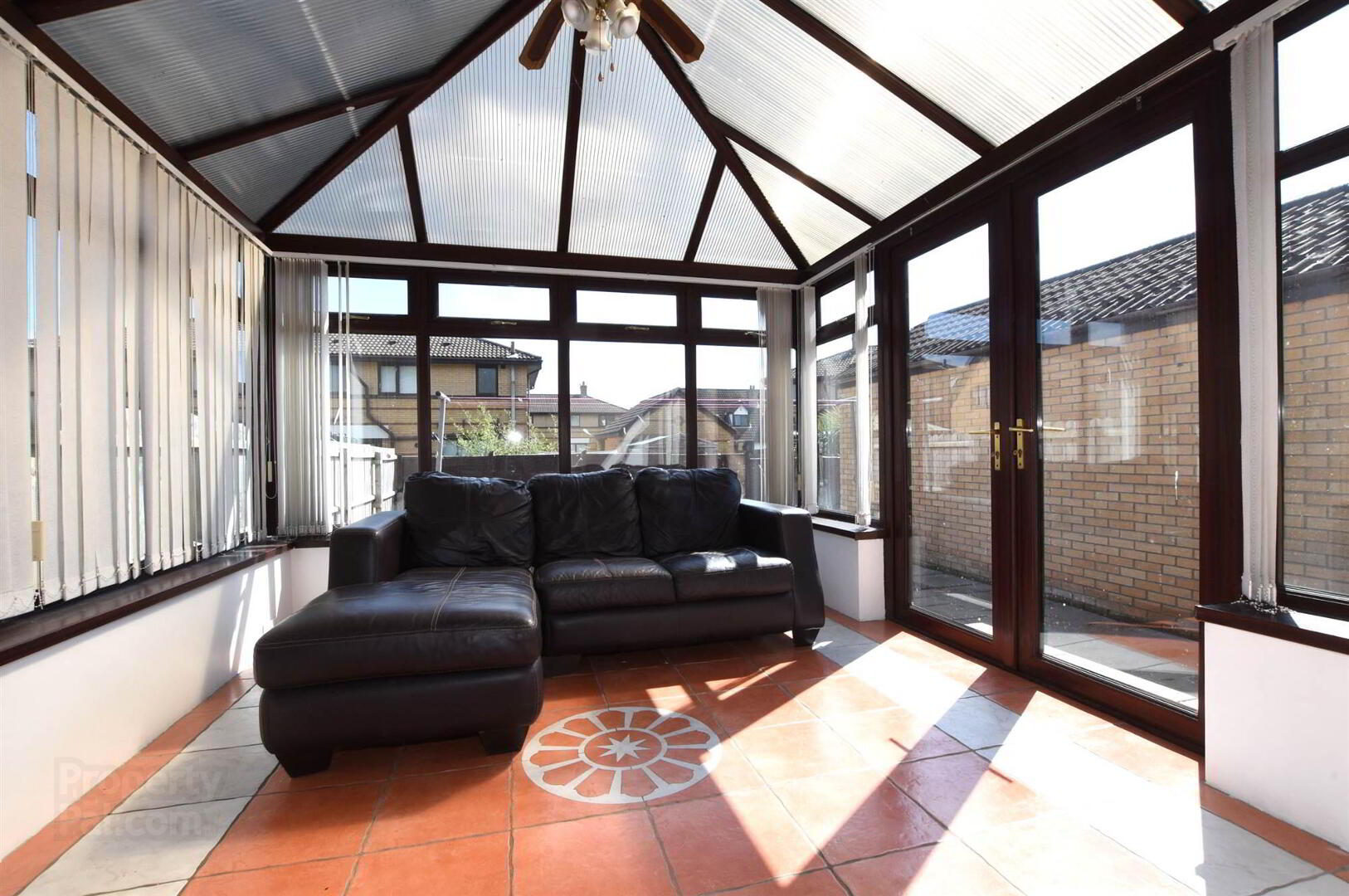 19 Cambourne Mews 9 of 19
