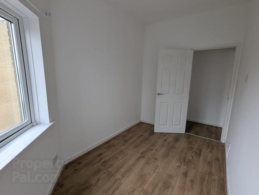 24 Strand Court 9 of 12