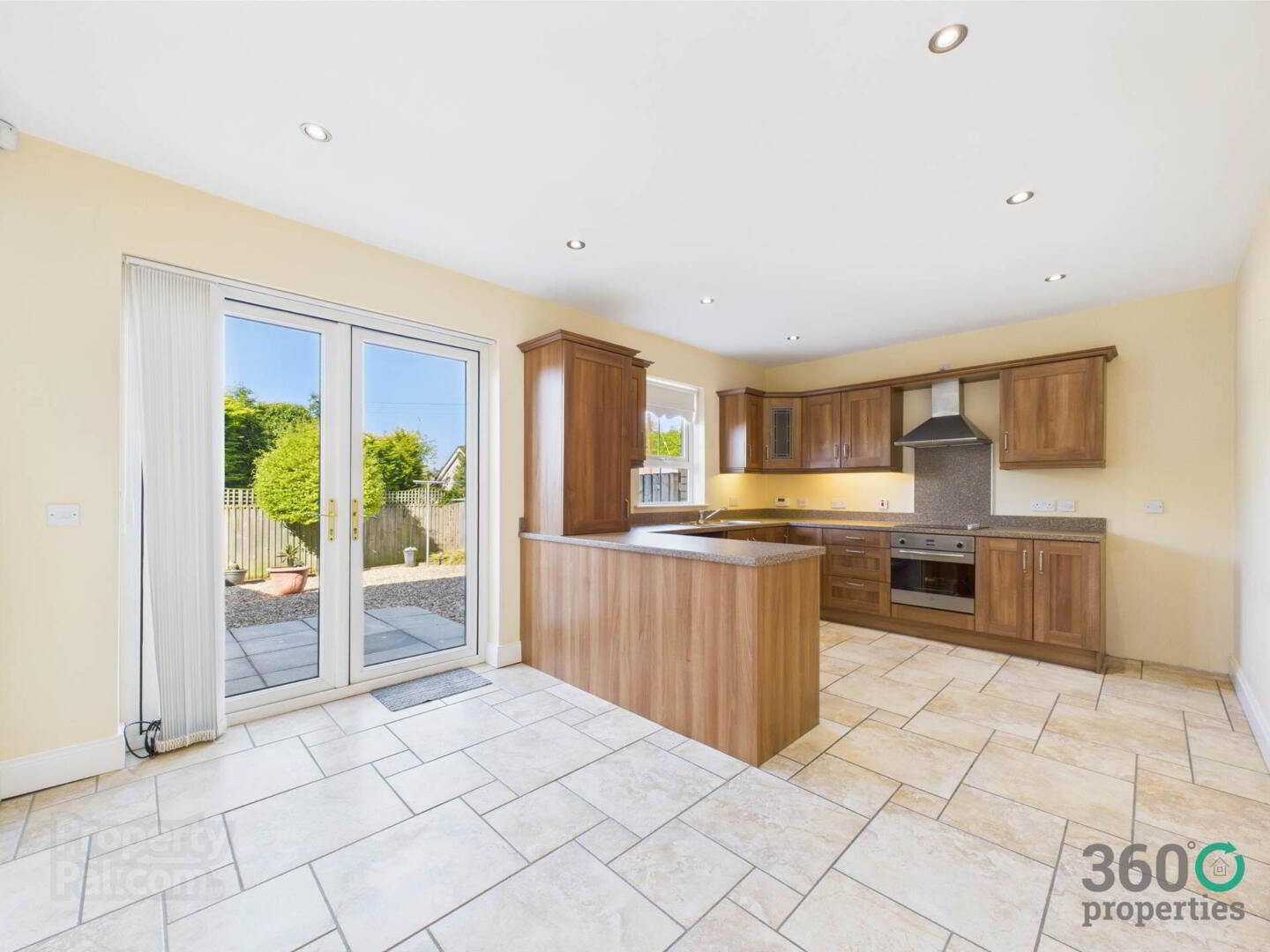 49 Rectory Fields 4 of 21