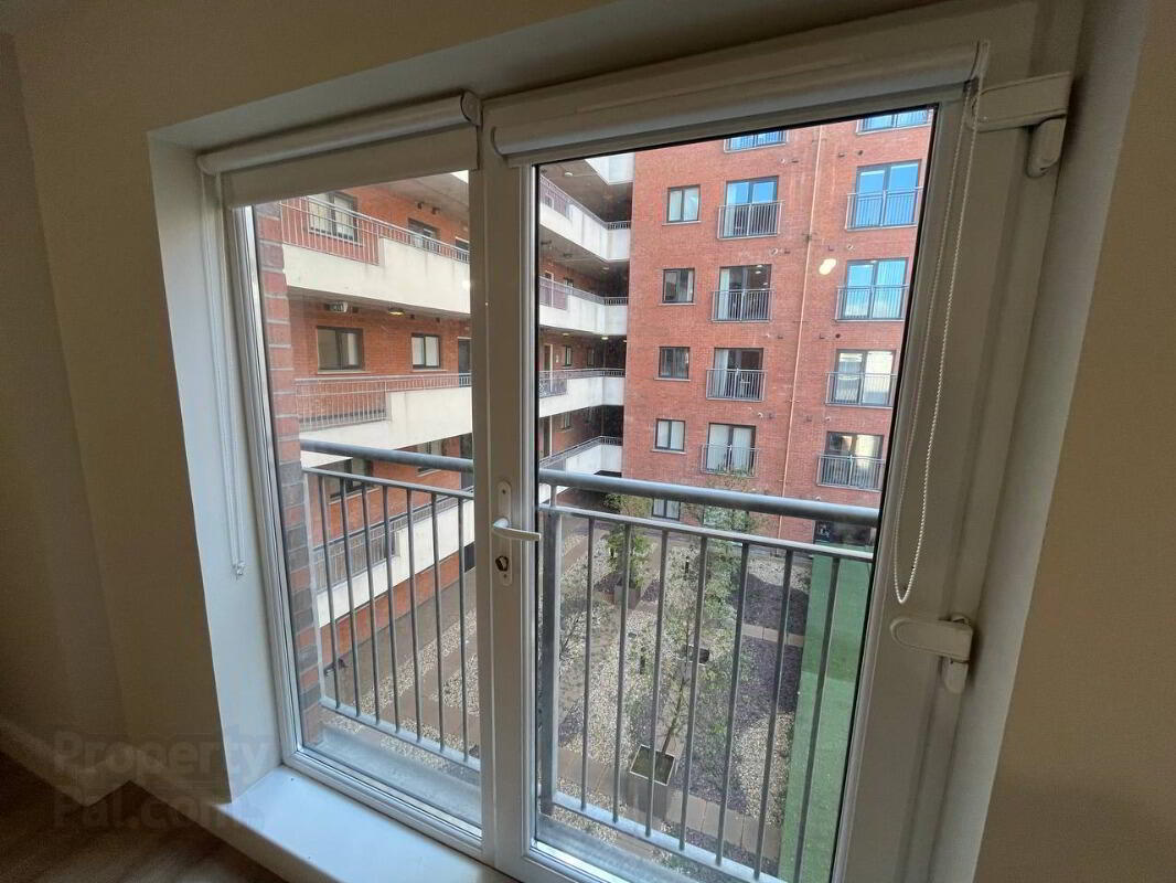 308 College Court Central 8 of 11