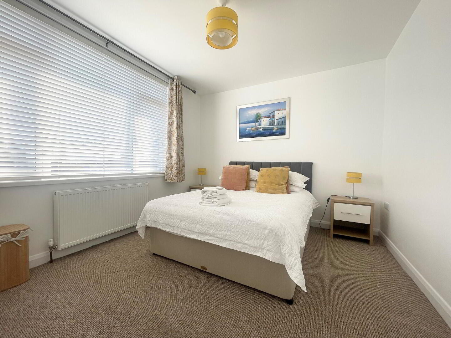 Apt 2 West Strand View, 27 Eglinton Street 10 of 13